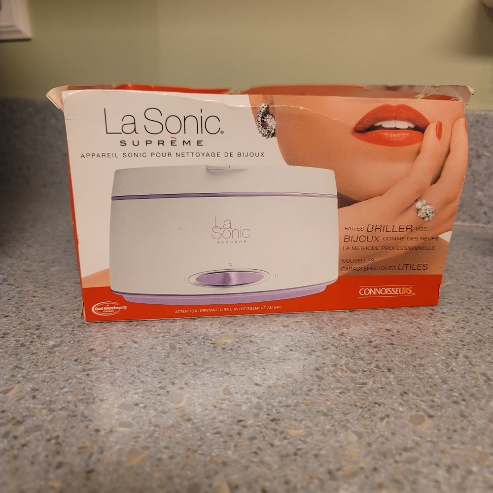 CONNOISSEURS LA SONIC  SUPREME JEWELRY CLEANER NIB